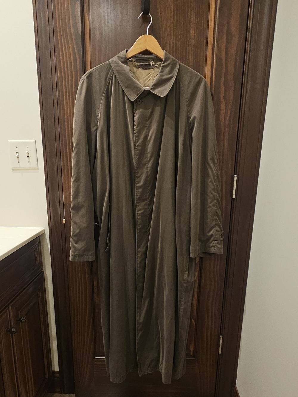 Dior Men's Long Trench Coat - Olive Green